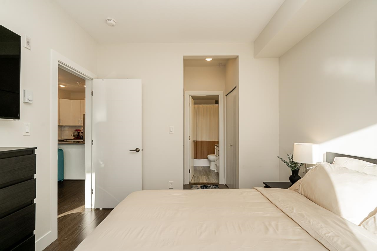 Laundry Room Photo of 316 15351 101 Avenue, Surrey, BC