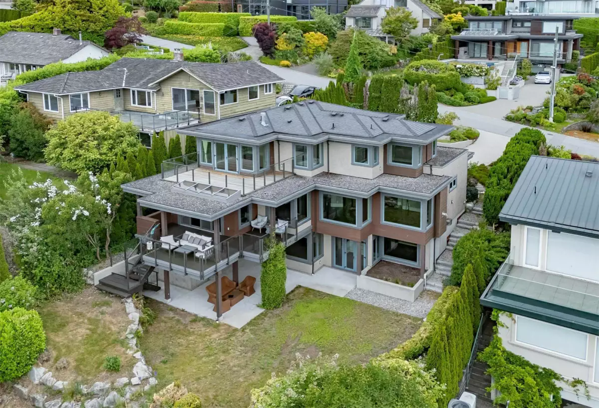 Exterior Front Photo of 2548 Mathers Avenue, West Vancouver, BC