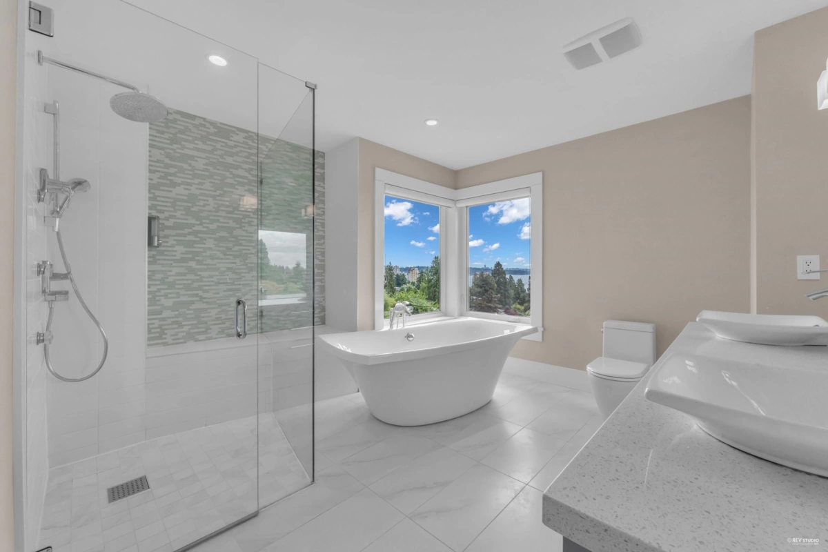 Garage Interior Photo of 2548 Mathers Avenue, West Vancouver, BC