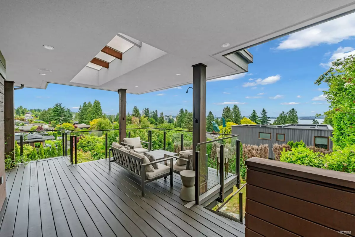 Office / Den Photo of 2548 Mathers Avenue, West Vancouver, BC