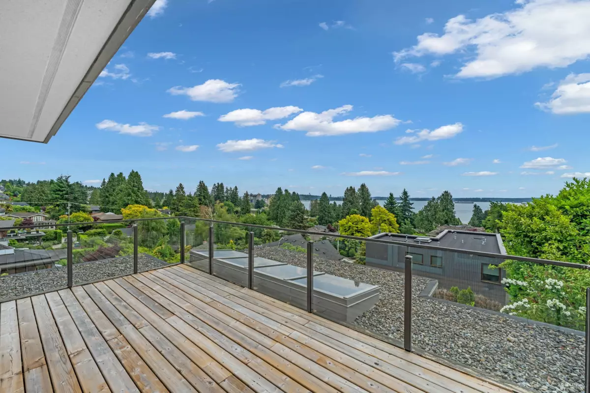 Outdoor Patio Photo of 2548 Mathers Avenue, West Vancouver, BC