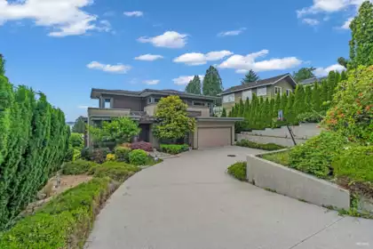 2548 Mathers Avenue, West Vancouver, BC