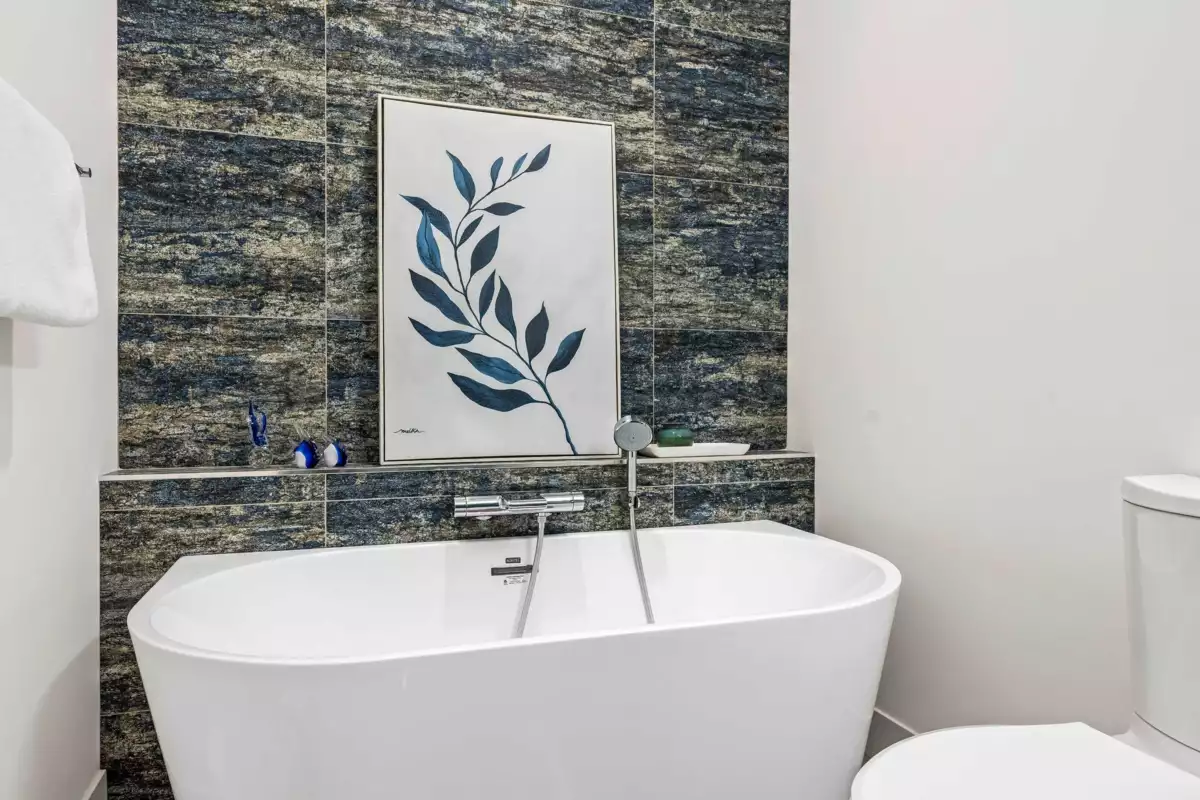 Hot Tub / Spa Photo of 1857 Agassiz Avenue, Agassiz, BC