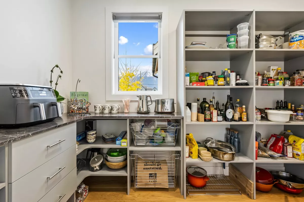 Laundry Room Photo of 1857 Agassiz Avenue, Agassiz, BC