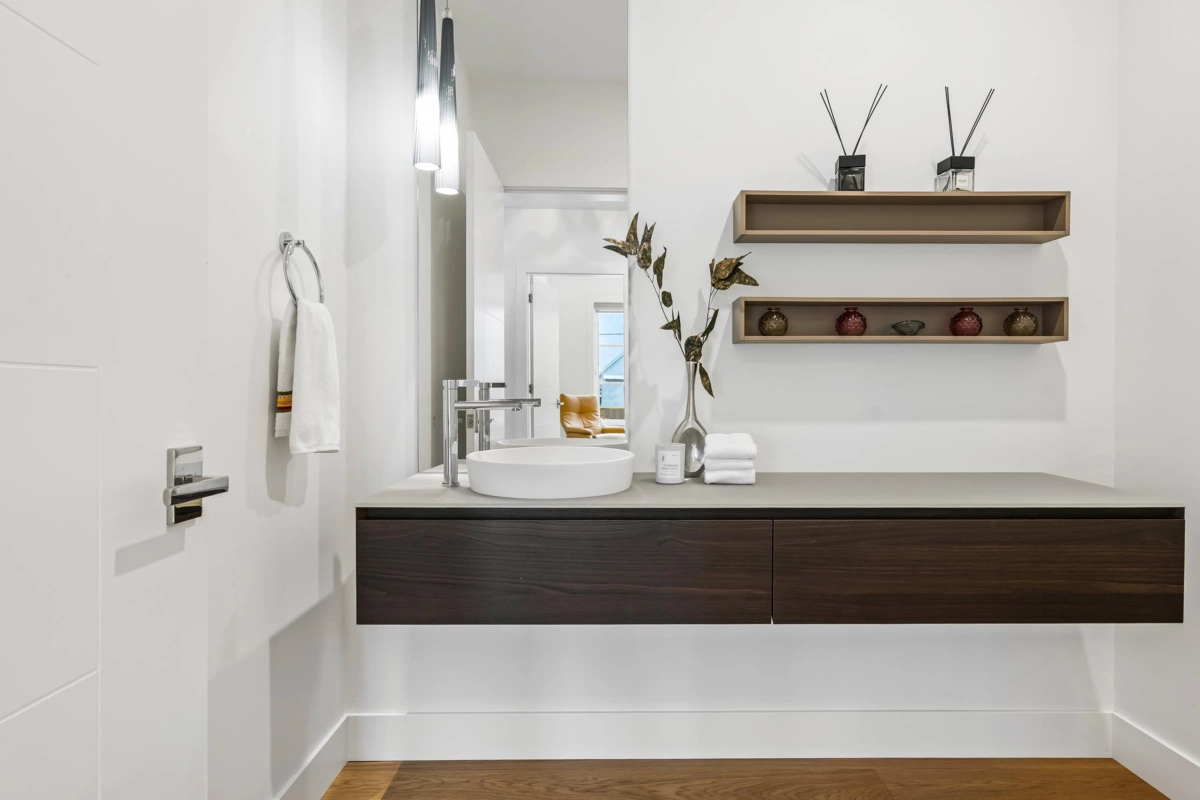 Primary Bedroom Photo of 1857 Agassiz Avenue, Agassiz, BC