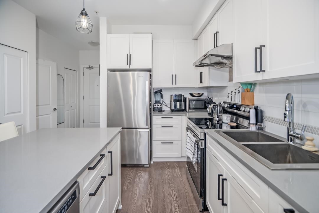 Primary Bedroom Photo of 213 8360 Delsom Way, Delta, BC