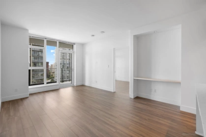 1501 7303 Noble Lane, Burnaby, BC