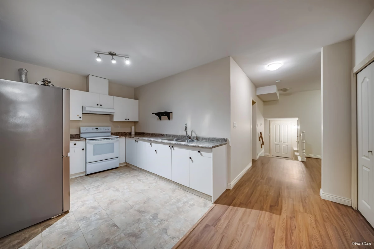 Community Amenities Photo (Clubhouse) of 2599 Diamond Crescent, Coquitlam, BC