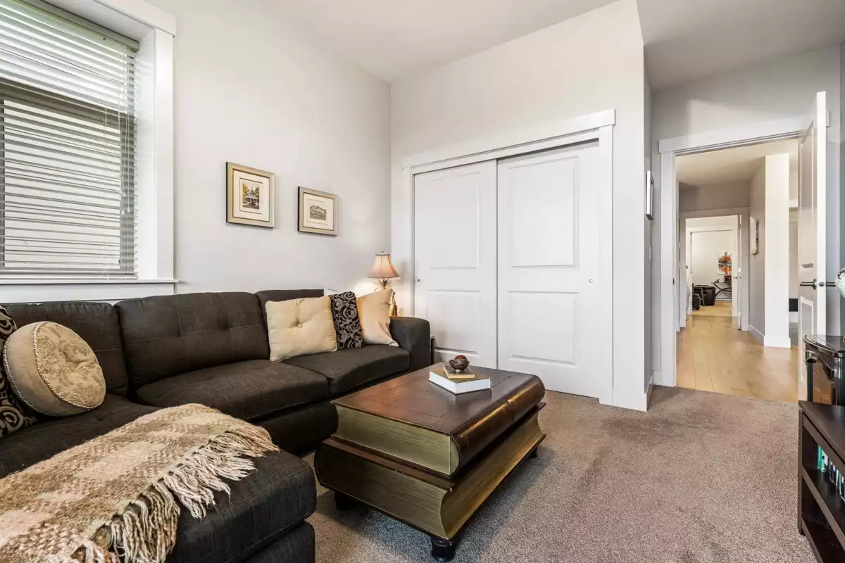 Mudroom Photo of 118 51096 Falls Court, Chilliwack, BC
