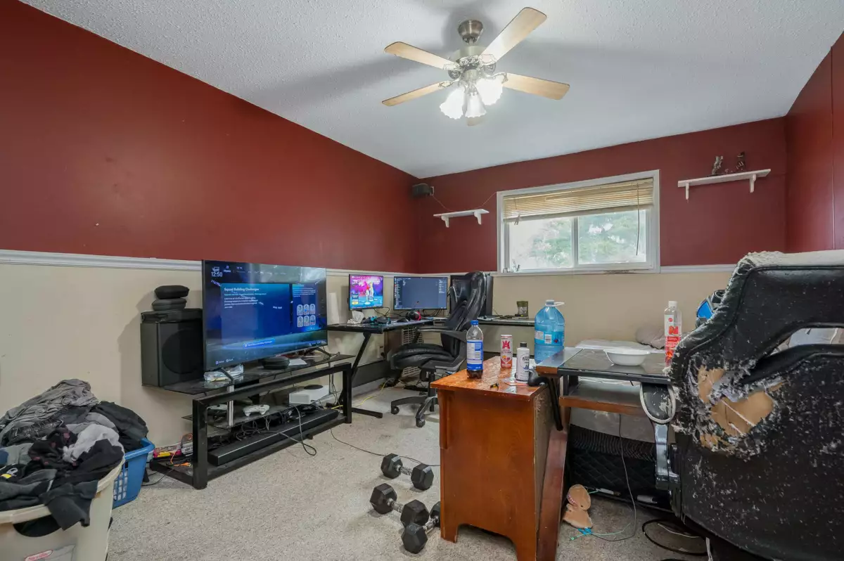 Bedroom 3 Photo of 32076 Dormick Avenue, Abbotsford, BC