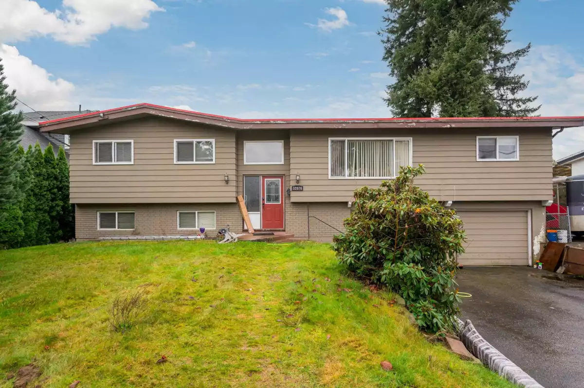 Exterior Rear Photo of 32076 Dormick Avenue, Abbotsford, BC