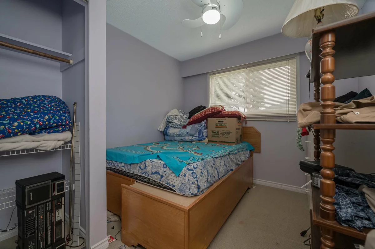 Powder Room Photo of 32076 Dormick Avenue, Abbotsford, BC