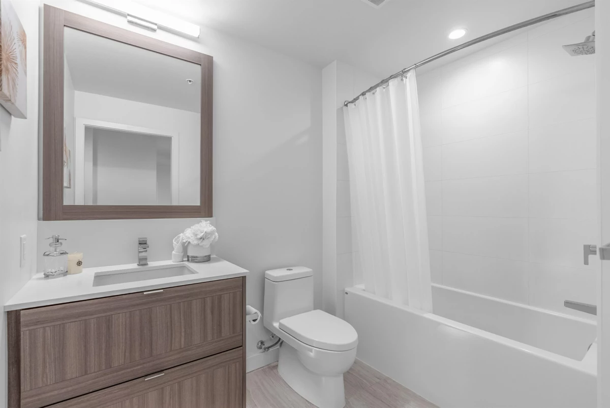 Guest Bathroom Photo of 2702 2311 Beta Avenue, Burnaby, BC