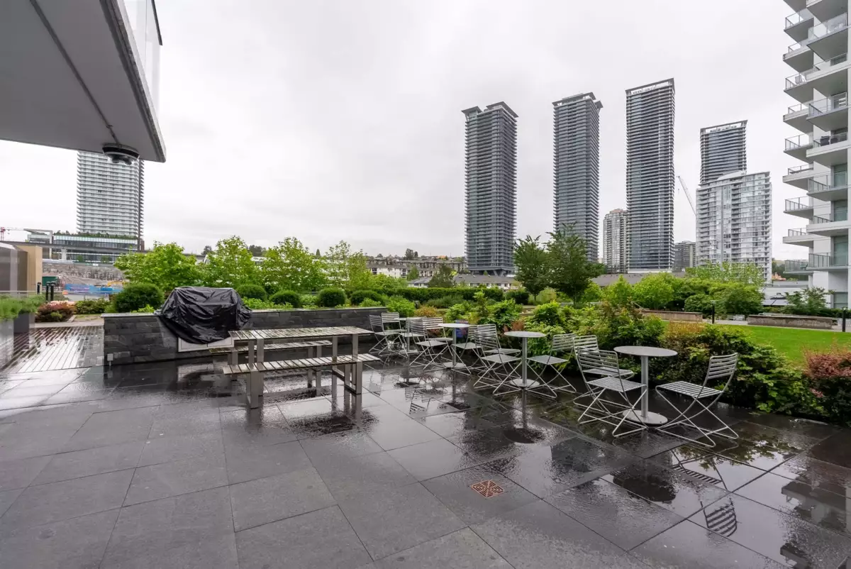 Hallway Photo of 2702 2311 Beta Avenue, Burnaby, BC