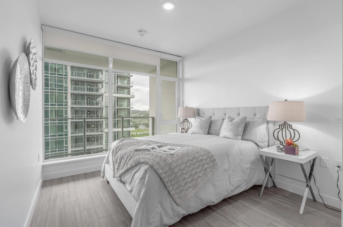 Kitchen Island Photo of 2702 2311 Beta Avenue, Burnaby, BC