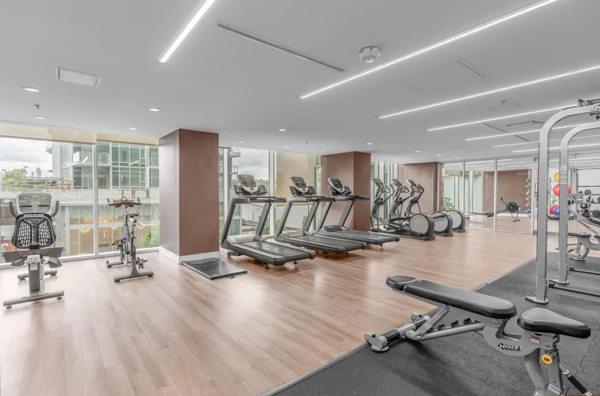 Swimming Pool Photo of 2702 2311 Beta Avenue, Burnaby, BC