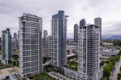 2702 2311 Beta Avenue, Burnaby, BC, Burnaby — Apartment/Condo for sale