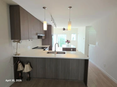 Kitchen Island Photo of 26 32633 Simon Avenue, Abbotsford, BC
