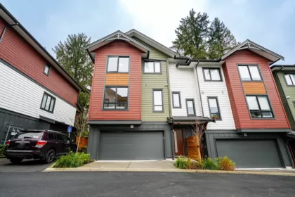 13 10527 155 Street, Surrey, BC, Guildford — 3 bed townhouse for sale