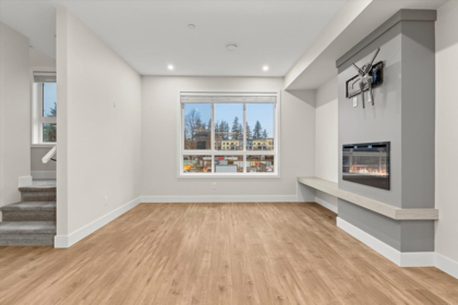 Breakfast Nook Photo of 14 45500 Campus Drive, Chilliwack, BC