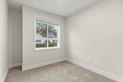 Hallway Photo of 14 45500 Campus Drive, Chilliwack, BC