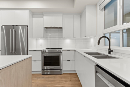 Kitchen Photo of 14 45500 Campus Drive, Chilliwack, BC