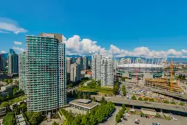 PH2803 1067 Marinaside Crescent, Vancouver, BC