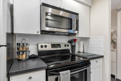 1306 1383 Howe Street, Vancouver, BC, Vancouver — Apartment/Condo for sale