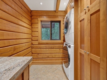 Primary Bathroom Photo of 74 Black Tusk Drive, Whistler, BC