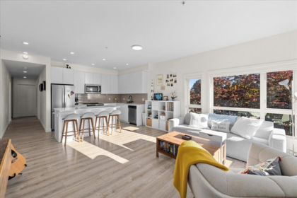 Living Room Photo of 402 610 Brantford Street, New Westminster, BC