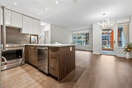 407 258 Nelson's Court, New Westminster, BC