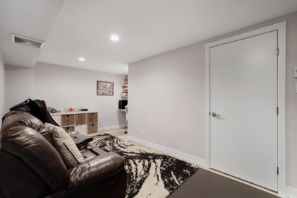 Kitchen Photo of 5770 Mayview Circle, Burnaby, BC