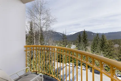 Office / Den Photo of 507 4809 Spearhead Place, Whistler, BC