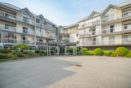 Outdoor Deck Photo of 215 31930 Old Yale Road, Abbotsford, BC