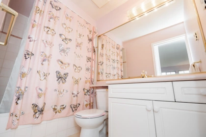 Hallway Photo of 32 2979 Panorama Drive, Coquitlam, BC