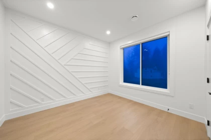 Powder Room Photo of 16935 0a Avenue, Surrey, BC