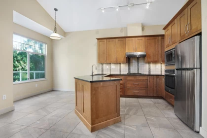 Kitchen Island Photo of 34 5221 Oakmount Crescent, Burnaby, BC