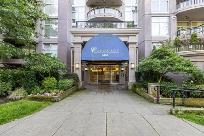 Staircase Photo of 1607 8460 Granville Avenue, Richmond, BC