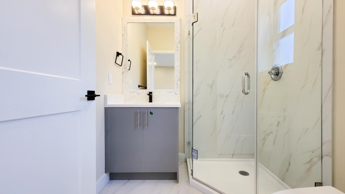 Laundry Room Photo of 3433 E 23rd Avenue, Vancouver, BC