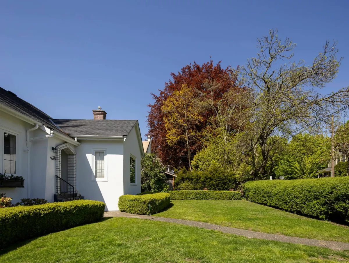Aerial View of 438 Fourth Street, New Westminster, BC