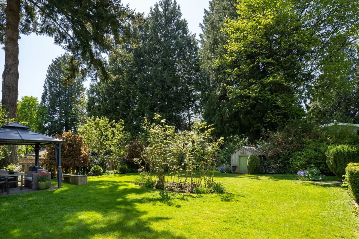 Living Room Photo of 438 Fourth Street, New Westminster, BC