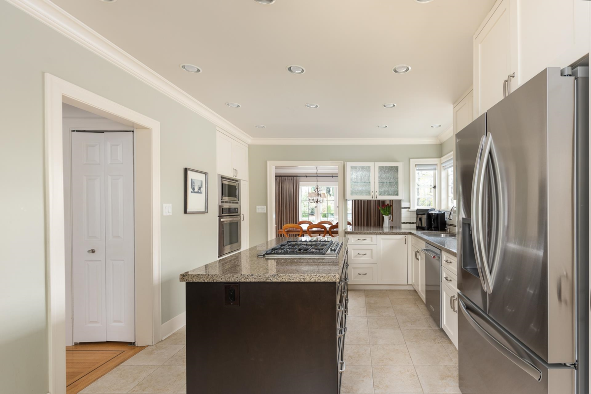 Primary Bedroom Photo of 438 Fourth Street, New Westminster, BC