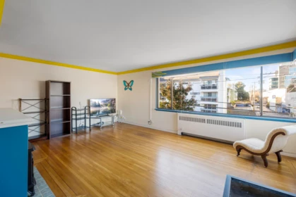 205 1695 W 10th Avenue, Vancouver, BC