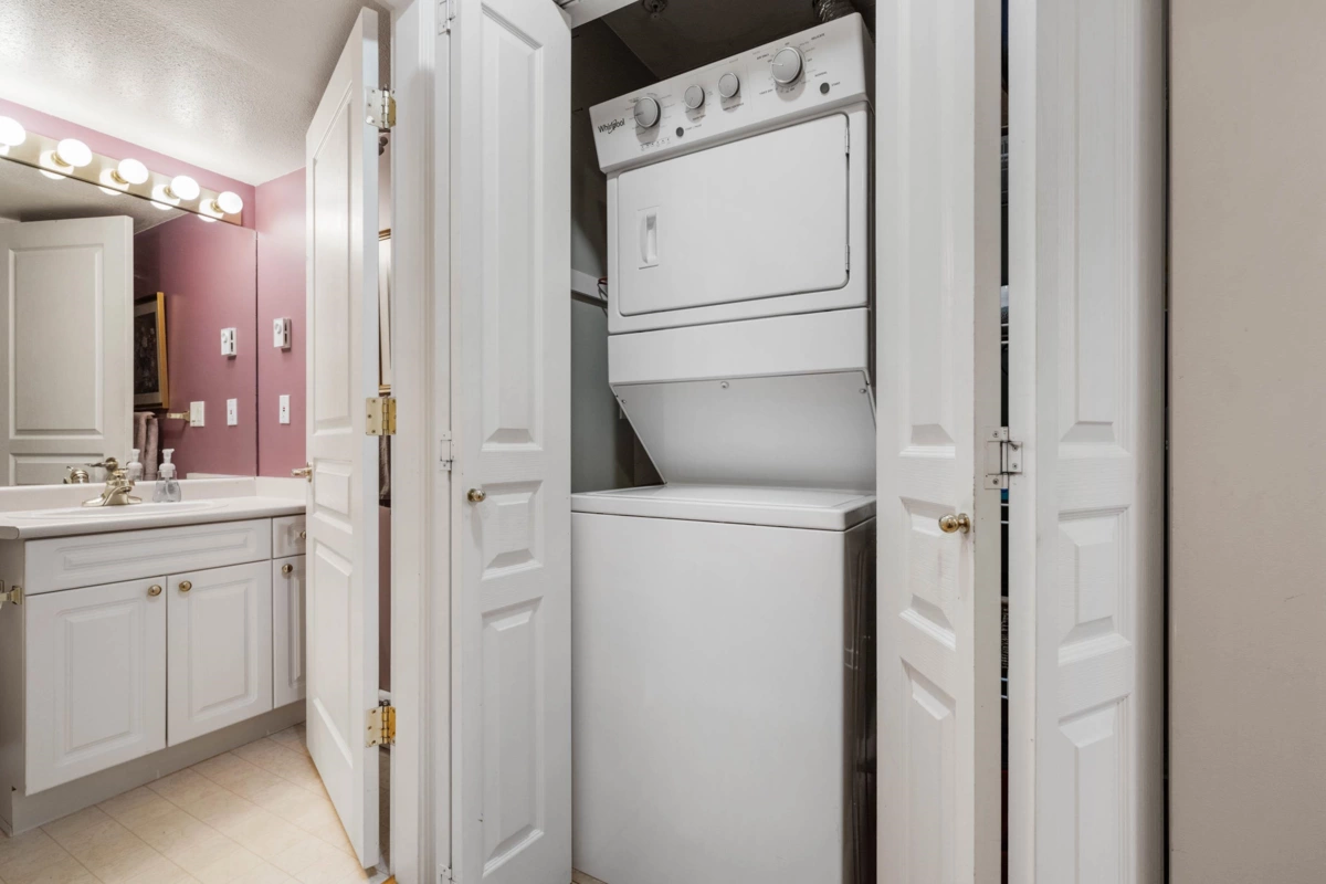 Backyard Photo of 209 4770 52a Street, Ladner, BC