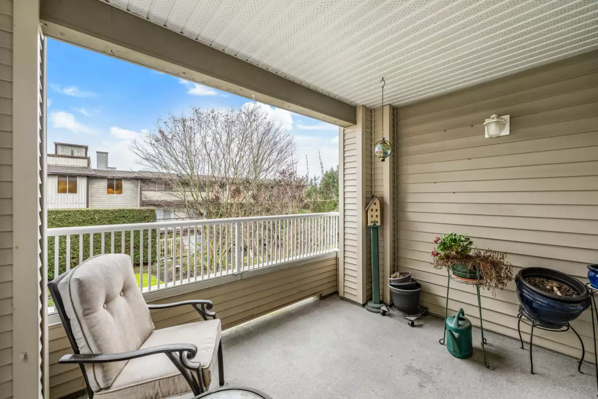 Swimming Pool Photo of 209 4770 52a Street, Ladner, BC