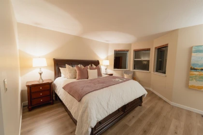 Hot Tub / Spa Photo of 2986 Delahaye Drive, Coquitlam, BC