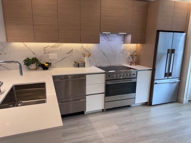 Kitchen Island Photo of 14 4337 Boundary Road, Richmond, BC