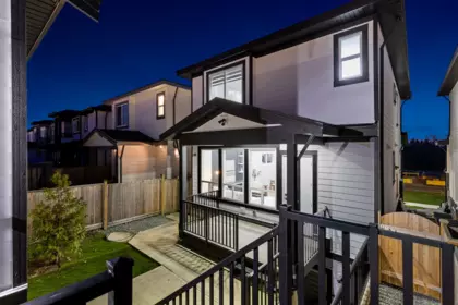 Outdoor Kitchen Photo of 16717 15a Avenue, Surrey, BC