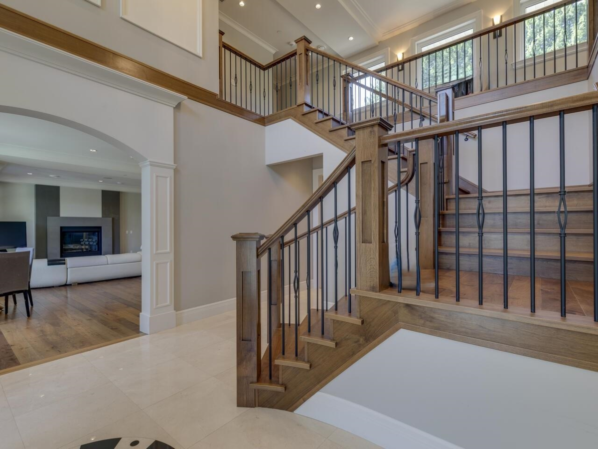 Family Room Photo of 607 Glenmaroon Road, West Vancouver, BC