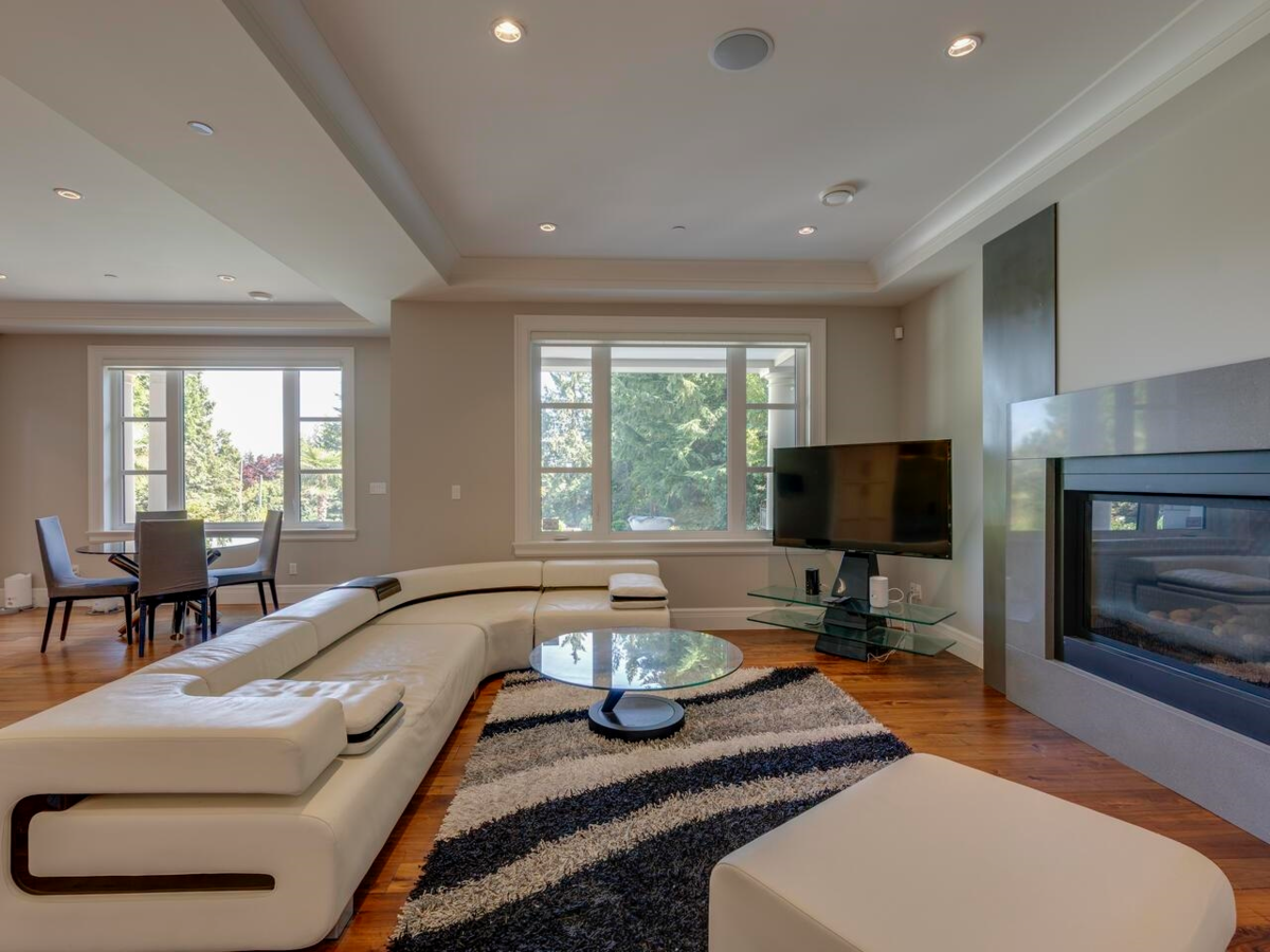 Loft / Bonus Room Photo of 607 Glenmaroon Road, West Vancouver, BC